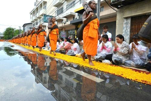 ภาพ No.11255:ประมวลภาพธุดงค์ธรรมชัยอัญเชิญพระบรมธาตุ วันที่ 7 พ.ค. 2557 จ.พระนครศรีอยุธยา