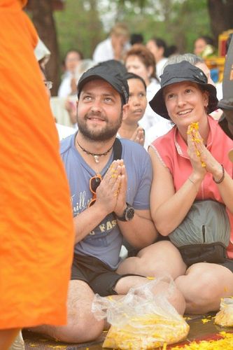 ภาพ No.11251:ประมวลภาพธุดงค์ธรรมชัยอัญเชิญพระบรมธาตุ วันที่ 7 พ.ค. 2557 จ.พระนครศรีอยุธยา