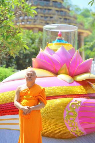 ภาพ No.11319:ประมวลภาพธุดงค์ธรรมชัยอัญเชิญพระบรมธาตุ วันที่ 8 พ.ค. 2557 จ.สระบุรี