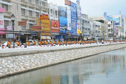 ภาพ No.11347:ประมวลภาพธุดงค์ธรรมชัยอัญเชิญพระบรมธาตุ วันที่ 9 พ.ค. 2557 จ.นครราชสีมา