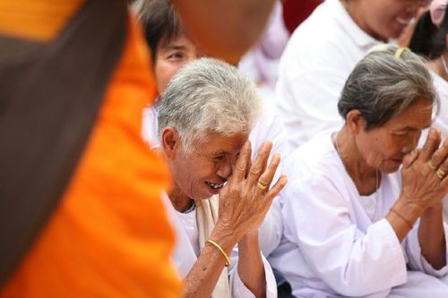 ภาพ No.11377:ประมวลภาพธุดงค์ธรรมชัยอัญเชิญพระบรมธาตุ วันที่ 9 พ.ค. 2557 จ.นครราชสีมา