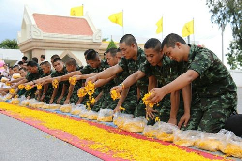 ภาพ No.11384:ประมวลภาพธุดงค์ธรรมชัยอัญเชิญพระบรมธาตุ วันที่ 9 พ.ค. 2557 จ.นครราชสีมา