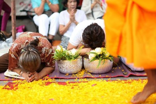 ภาพ No.11389:ประมวลภาพธุดงค์ธรรมชัยอัญเชิญพระบรมธาตุ วันที่ 9 พ.ค. 2557 จ.นครราชสีมา