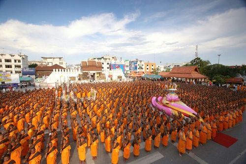 ภาพ No.11394:ประมวลภาพธุดงค์ธรรมชัยอัญเชิญพระบรมธาตุ วันที่ 9 พ.ค. 2557 จ.นครราชสีมา