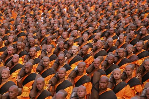 ภาพ No.11426:ประมวลภาพธุดงค์ธรรมชัยอัญเชิญพระบรมธาตุ วันที่ 12 พ.ค.2557 จ.หนองคาย