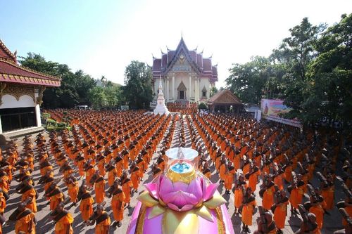 ภาพ No.11434:ประมวลภาพธุดงค์ธรรมชัยอัญเชิญพระบรมธาตุ วันที่ 12 พ.ค.2557 จ.หนองคาย