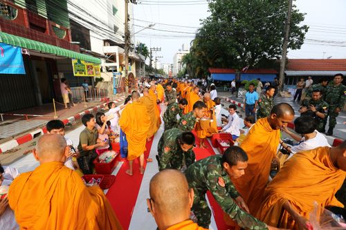 ภาพ No.11701:พิธีถวายสังฆทานแด่คณะสงฆ์ 323 วัด ใน 4 จังหวัดภาคใต้ ครั้งที่ 103