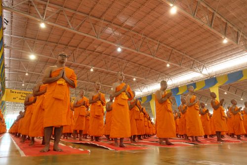 ภาพ No.36641:พิธีขอสรณคมน์และศีล ,พิธีขอนิสสัย