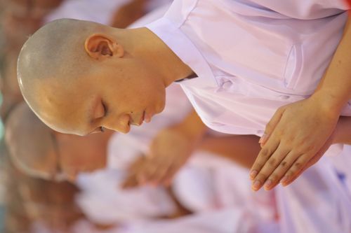 ภาพ No.36759:พิธีบรรพชา กล่าวคำขอบรรพชา และคล้องอังสะ