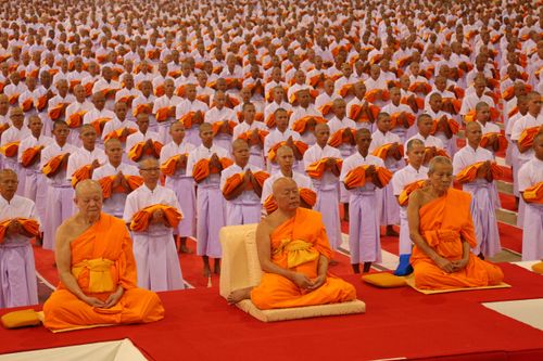 ภาพ No.36863:พิธีบรรพชา กล่าวคำขอบรรพชา และคล้องอังสะ