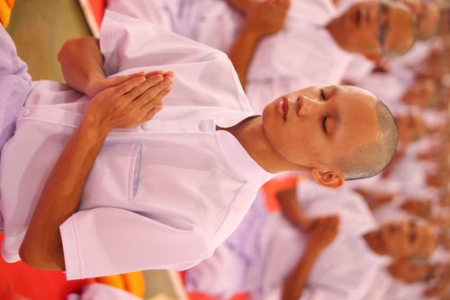 ภาพ No.36873:พิธีบรรพชา กล่าวคำขอบรรพชา และคล้องอังสะ