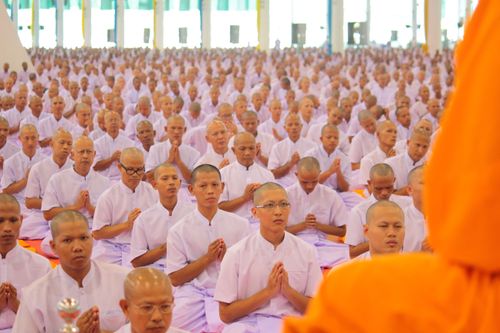 ภาพ No.36767:พิธีบรรพชา กล่าวคำขอบรรพชา และคล้องอังสะ