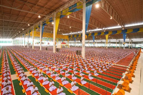 ภาพ No.36866:พิธีบรรพชา กล่าวคำขอบรรพชา และคล้องอังสะ