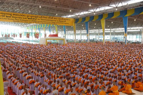 ภาพ No.36768:พิธีบรรพชา กล่าวคำขอบรรพชา และคล้องอังสะ