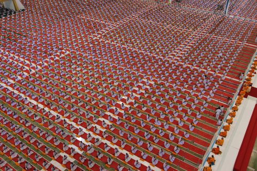 ภาพ No.36731:พิธีบรรพชา กล่าวคำขอบรรพชา และคล้องอังสะ