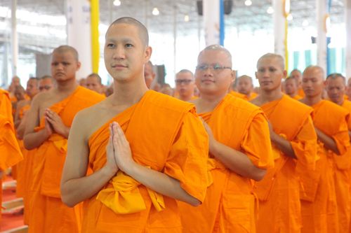 ภาพ No.36651:พิธีขอสรณคมน์และศีล ,พิธีขอนิสสัย