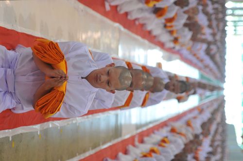 ภาพ No.36772:พิธีบรรพชา กล่าวคำขอบรรพชา และคล้องอังสะ