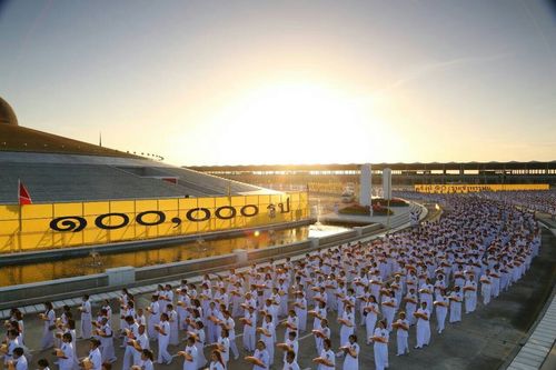 ภาพ No.11580:พิธีบรรพชาโครงการอุปสมบทหมู่ 100,000 รูป ทุกหมู่บ้านทั่วไทย ครั้งที่ 10 (รุ่นเข้าพรรษา)