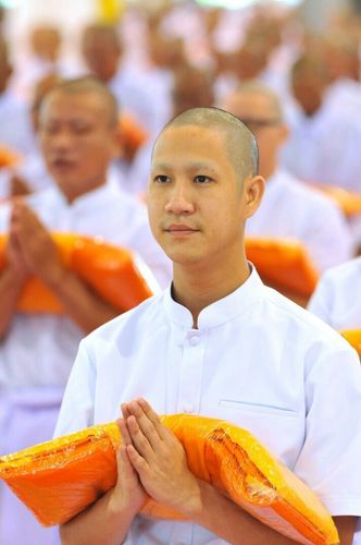 ภาพ No.11543:พิธีบรรพชาโครงการอุปสมบทหมู่ 100,000 รูป ทุกหมู่บ้านทั่วไทย ครั้งที่ 10 (รุ่นเข้าพรรษา)