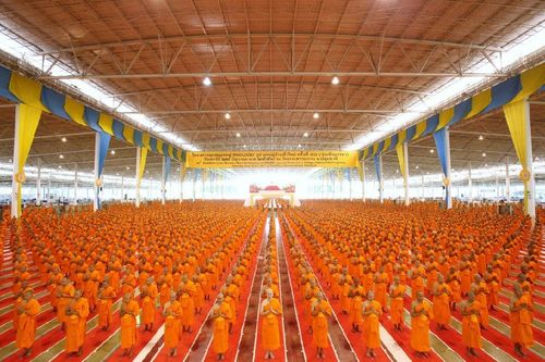 ภาพ No.11564:พิธีบรรพชาโครงการอุปสมบทหมู่ 100,000 รูป ทุกหมู่บ้านทั่วไทย ครั้งที่ 10 (รุ่นเข้าพรรษา)