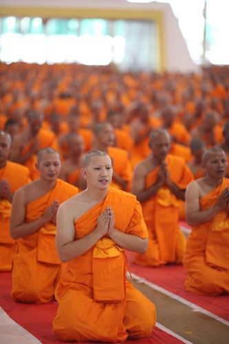 ภาพ No.11567:พิธีบรรพชาโครงการอุปสมบทหมู่ 100,000 รูป ทุกหมู่บ้านทั่วไทย ครั้งที่ 10 (รุ่นเข้าพรรษา)