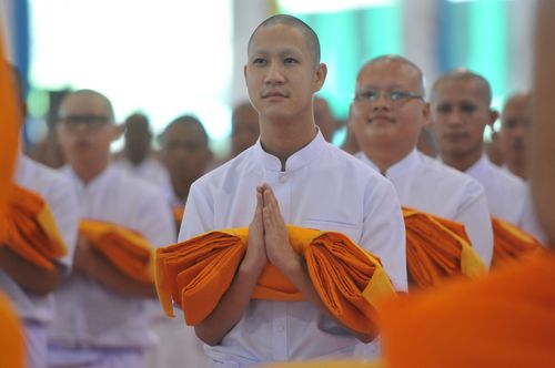 ภาพ No.36779:พิธีบรรพชา กล่าวคำขอบรรพชา และคล้องอังสะ