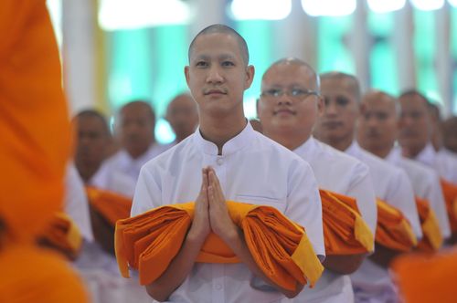 ภาพ No.36778:พิธีบรรพชา กล่าวคำขอบรรพชา และคล้องอังสะ