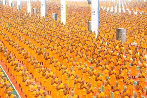 ภาพ No.36707:พิธีขอสรณคมน์และศีล ,พิธีขอนิสสัย