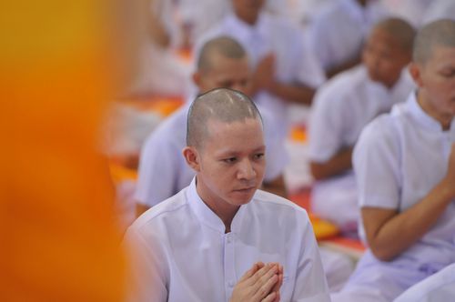 ภาพ No.36781:พิธีบรรพชา กล่าวคำขอบรรพชา และคล้องอังสะ