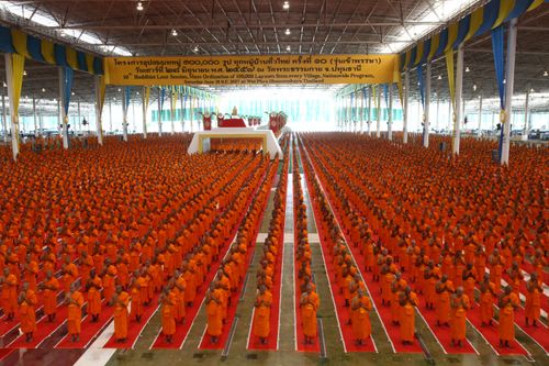 ภาพ No.36680:พิธีขอสรณคมน์และศีล ,พิธีขอนิสสัย