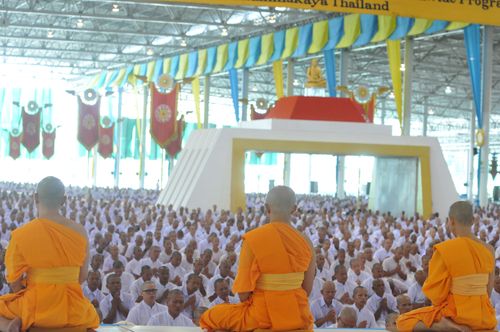 ภาพ No.36785:พิธีบรรพชา กล่าวคำขอบรรพชา และคล้องอังสะ