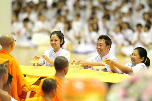 ภาพ No.11608:ประมวลภาพพิธีมุทิตาสักการะ ป.ธ.๙,๖,๓ บ.ศ.๙,๖,๓ และพิธีมอบดวงแก้วทรงบาลีไวยากรณ์