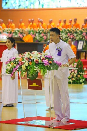 ภาพ No.11598:ประมวลภาพพิธีถวายใบประกาศเกียรติคุณกินเนสส์ เวิลด์ เรคคอร์ดปีที่ 3