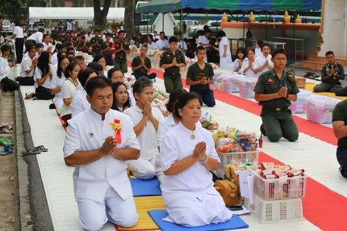 ภาพ No.11783:พิธีถวายสังฆทานแด่คณะสงฆ์ 323 วัด ใน 4 จังหวัดภาคใต้ ครั้งที่ 104