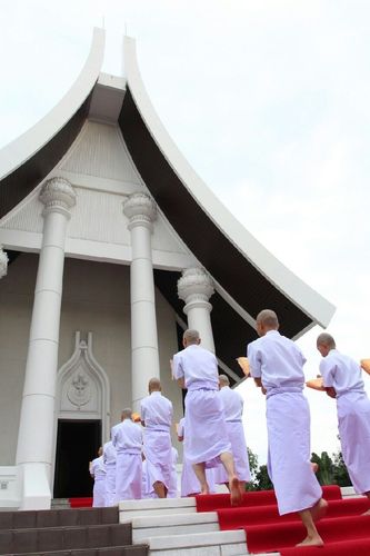 ภาพ No.11832:ประมวลภาพพิธีบรรพชาอุปสมบทธรรมทายาทชาวญี่ปุ่น ครั้งที่ 10