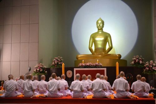 ภาพ No.11834:ประมวลภาพพิธีบรรพชาอุปสมบทธรรมทายาทชาวญี่ปุ่น ครั้งที่ 10