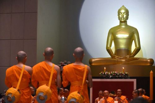 ภาพ No.11837:ประมวลภาพพิธีบรรพชาอุปสมบทธรรมทายาทชาวญี่ปุ่น ครั้งที่ 10