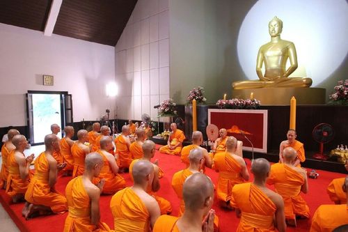 ภาพ No.11842:ประมวลภาพพิธีบรรพชาอุปสมบทธรรมทายาทชาวญี่ปุ่น ครั้งที่ 10