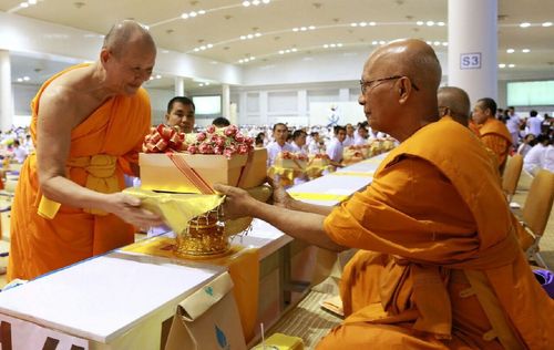 ภาพ No.11858:ประมวลภาพวันสมาธิโลก 2557 ณ วัดพระธรรมกาย