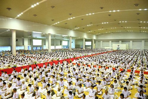 ภาพ No.11883:ประมวลภาพวันสมาธิโลก 2557 ณ วัดพระธรรมกาย