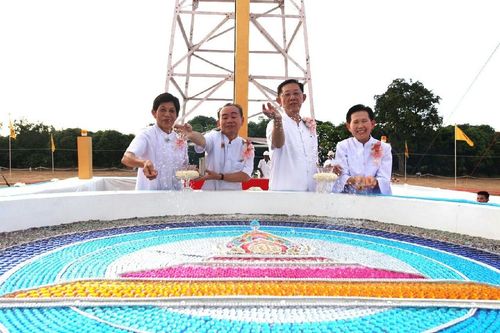 ภาพ No.11967:ประมวลภาพพิธีโปรยทรายและตอกเสาเข็มมงคล "พระมหาเจดีย์ทัตตชีโว"