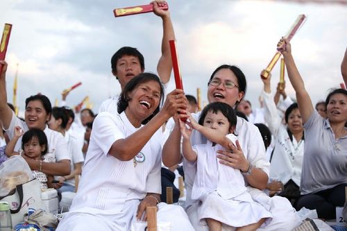 ภาพ No.11975:ประมวลภาพพิธีโปรยทรายและตอกเสาเข็มมงคล "พระมหาเจดีย์ทัตตชีโว"