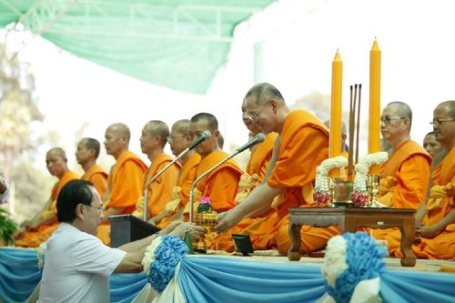 ภาพ No.11994:ประมวลภาพพิธีโปรยทรายและตอกเสาเข็มมงคล "พระมหาเจดีย์ทัตตชีโว"