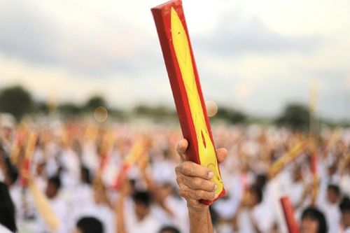 ภาพ No.12005:ประมวลภาพพิธีโปรยทรายและตอกเสาเข็มมงคล "พระมหาเจดีย์ทัตตชีโว"