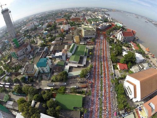 ภาพ No.11935:ประมวลภาพตักบาตรสมุทรปราการ พระ 11,111 รูป 21 กันยายน พ.ศ. 2557