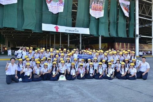 ภาพ No.12046:ประมวลภาพวันรวมพลังเด็กดี V-Star ผู้นำฟื้นฟูศีลธรรมโลก ครั้งที่ 9