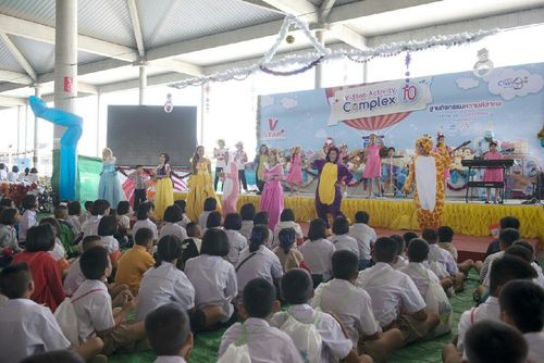 ภาพ No.12055:ประมวลภาพวันรวมพลังเด็กดี V-Star ผู้นำฟื้นฟูศีลธรรมโลก ครั้งที่ 9