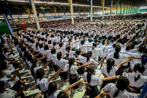 ภาพ No.12121:ประมวลภาพวันรวมพลังเด็กดี V-Star ผู้นำฟื้นฟูศีลธรรมโลก ครั้งที่ 9