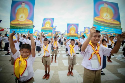 ภาพ No.12156:ประมวลภาพวันรวมพลังเด็กดี V-Star ผู้นำฟื้นฟูศีลธรรมโลก ครั้งที่ 9