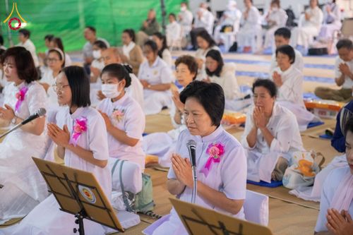 ภาพ No.289821:วันที่ 8 มกราคม พ.ศ. 2569 พิธีถวายภัตตาหารเป็นสังฆทาน แด่พระธรรมยาตรา ณ อนุสรณ์สถานคลองบางนางแท่น อ.สามพราน จ.นครปฐม ในโครงการธรรมยาตรา กตัญญูบูชา มหาปูชนียาจารย์ พระมงคลเทพมุนี(สด จนฺทสโร) พระผู้ปราบมาร อนุสรณ์สถาน 7 แห่ง ปีที่ 14